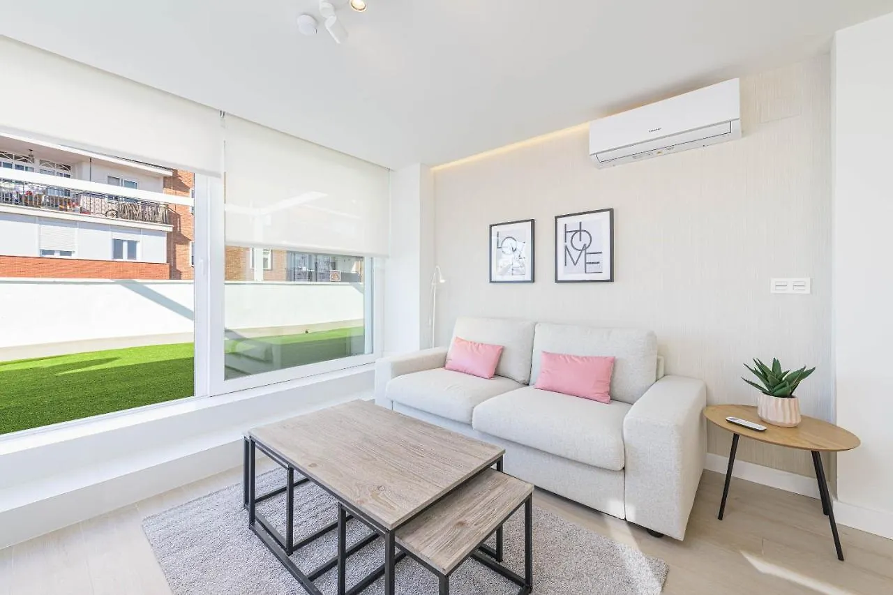 شقة Wintowinrentals Exclusivo Atico Cerca De La Playa. مالقة